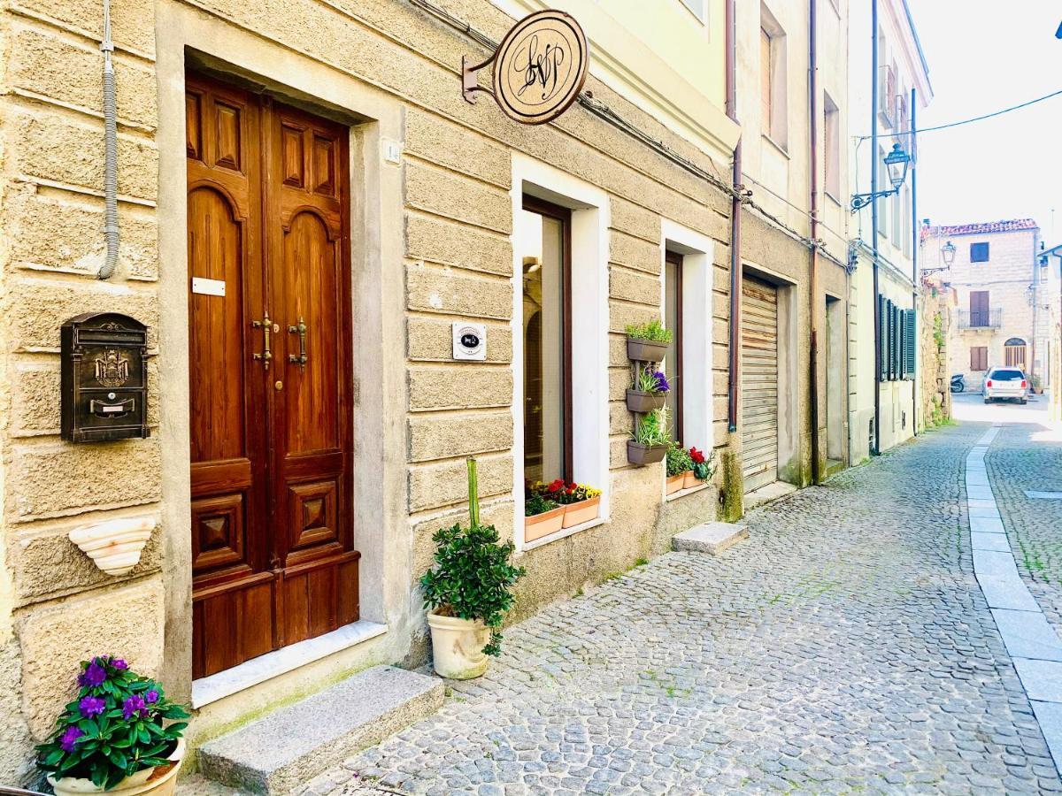 La Vecchia Posta B&B Calangianus Exterior foto